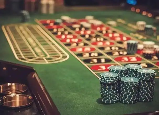 buffalo628 APP မှ Live Casino နှင့် Slots ဂိမ်းများ ကစားနေသောမြင်ကွင်း